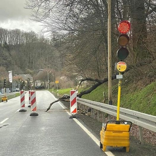 HLeykamm's tweet photo. @BR24 öffentlicher Dienst. https://t.co/O0FGXgS9oi