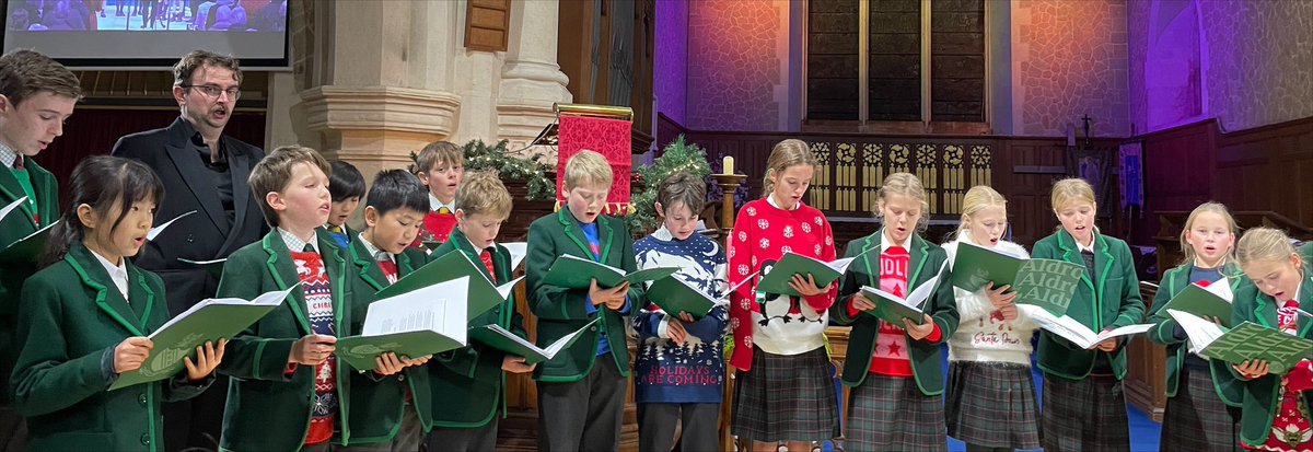 On Saturday evening, the Aldro Chapel Choir performed in the 'Christmas is coming' concert at St.Luke's, Grayshott. They represented Aldro with such professionalism and sang beautifully. Well done to all involved 🎶 🎄 

#chapelchoir #aldromusic @stlukesgrayshott #christmas
