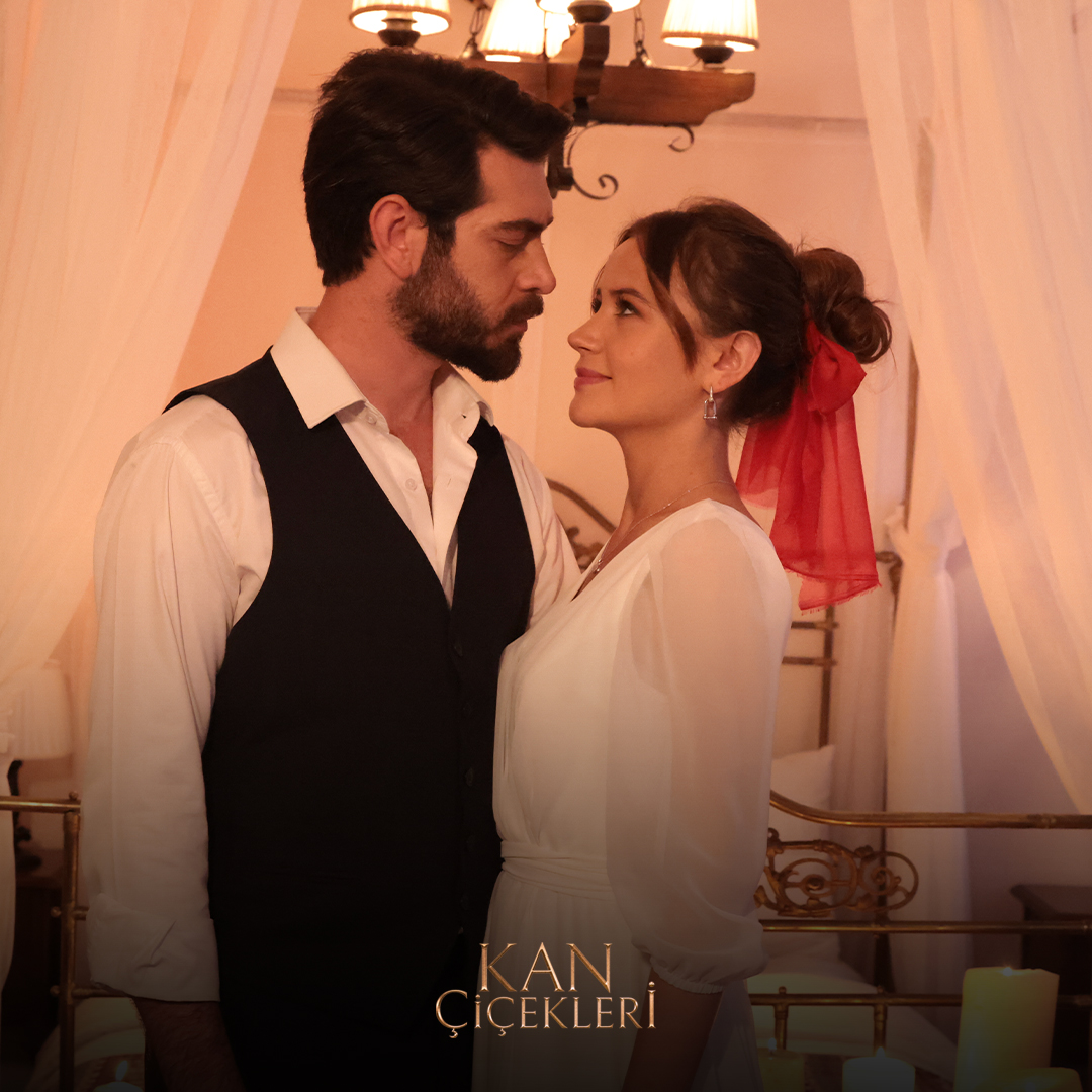 Mardin’de aşk bir başkadır ❤️

#KanÇiçekleri hafta içi her gün 16.30’da <a href="/kanal7/">Kanal 7</a>’de! <a href="/globalagency/">Global Agency</a> <a href="/barisbaktas/">Barış Baktaş</a> <a href="/yagmur_yuksel_/">Yağmur Yüksel</a>