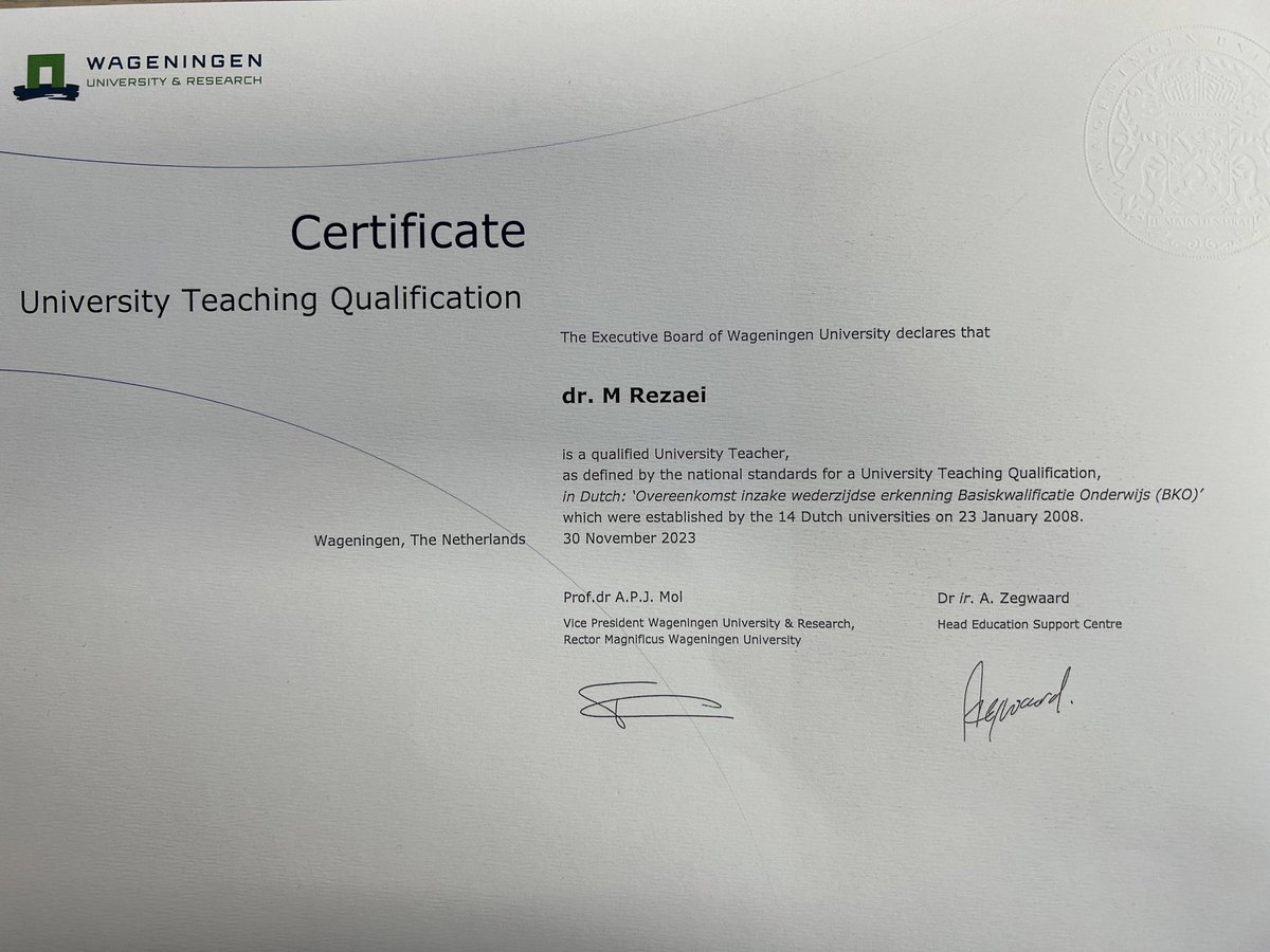 I’m finally a Certified University Teacher … I got it! UTQ certificate … although I have 7 years of experience in teaching at university level but Im quite delighted to achieve this qualification after 2.5 years of educational training …