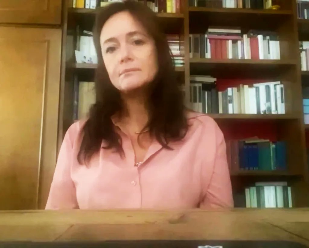 "Scelta radicale, quella di Annalena Tonelli, carica di luminosità e solitudine. Credo d'aver capito qualcosa di più della dismisura”
Lo dice, nella videointervista realizzata da (sli), @annalenabenini autrice di "Annalena" (<a href="/Einaudieditore/">Einaudi editore</a>); buona visione
lucialibri.it/2023/12/04/ann…