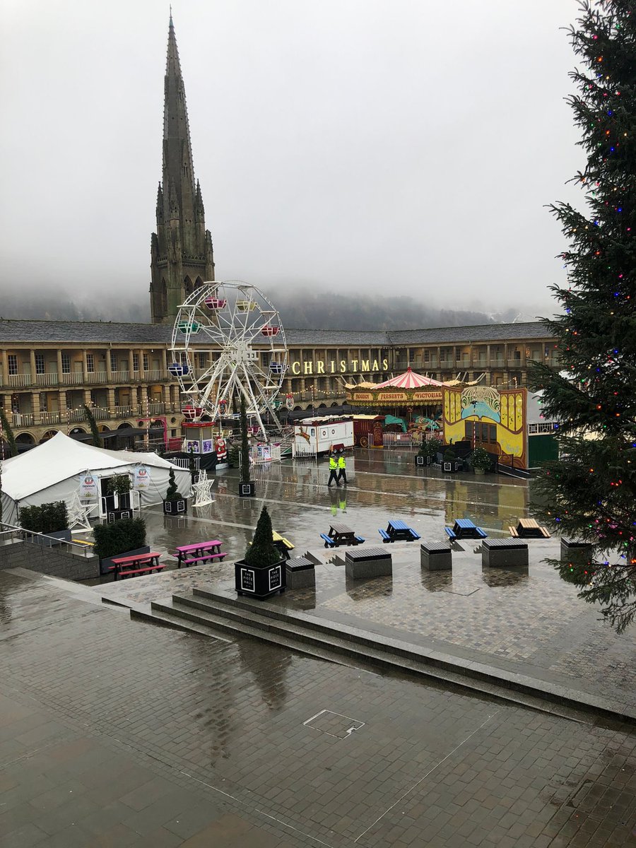 #ProjectServator officers are out braving the elements in #Leeds and #Halifax keeping the public safe. @ThePieceHall looks great in any weather anyway! Remember to report anything that doesn’t feel right to police or staff. #TogetherWeveGotItCovered