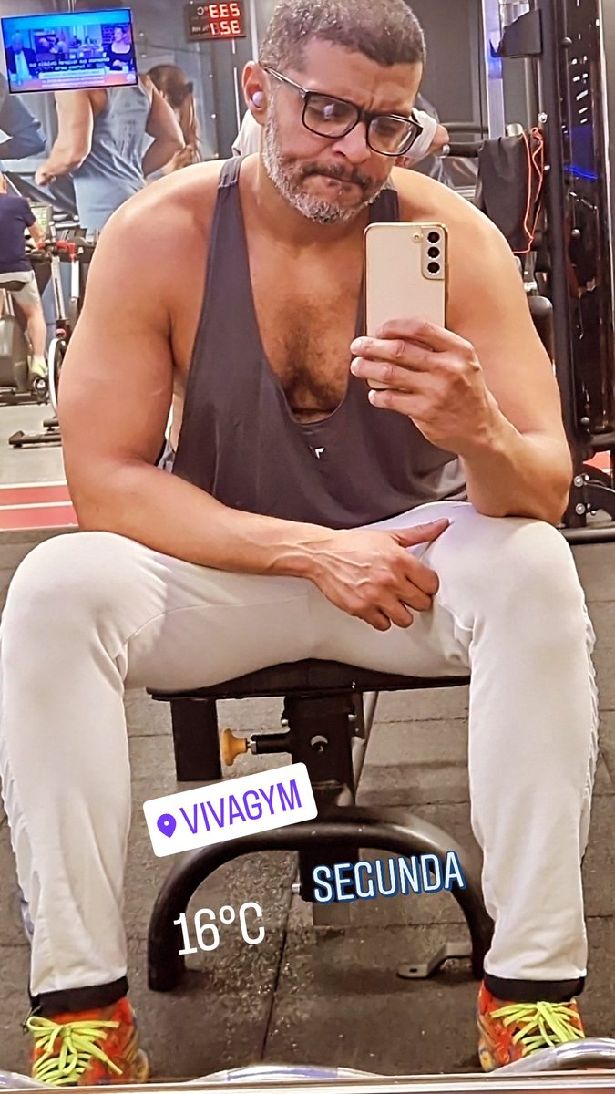BomfimFernando's tweet photo. 🥱 https://t.co/STtrh3SKYn