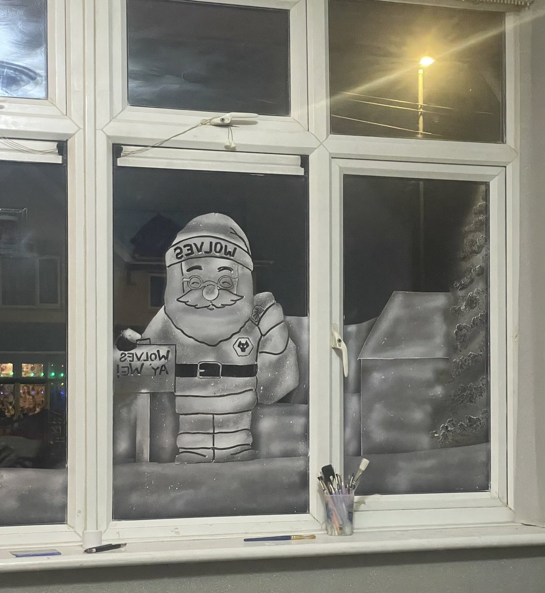 princess985's tweet photo. Our @Wolves Christmas 🧡🖤 https://t.co/yWFmXvBIu5