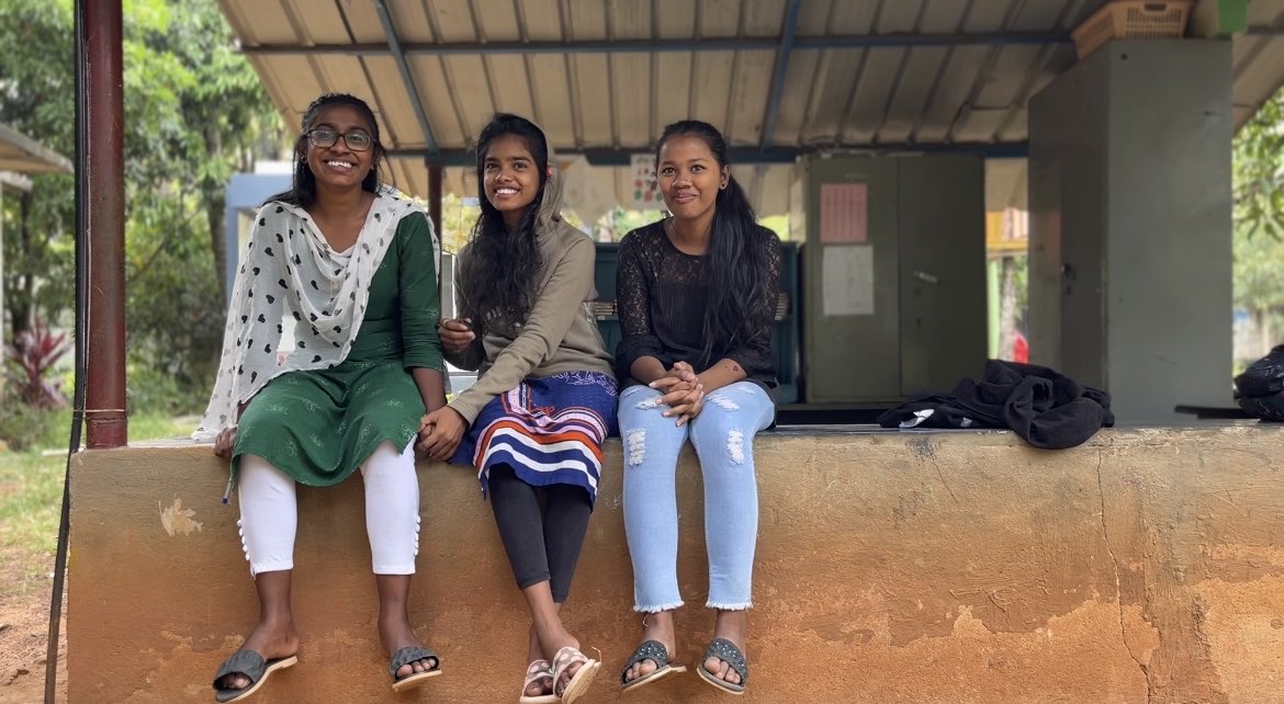 Is ALTERNATIVE education only for the rich? Contrary to popular belief, on the outskirts of Bengaluru is an alternative school that truly empowers children who come from underprivileged and abusive households!🧵👇🏾