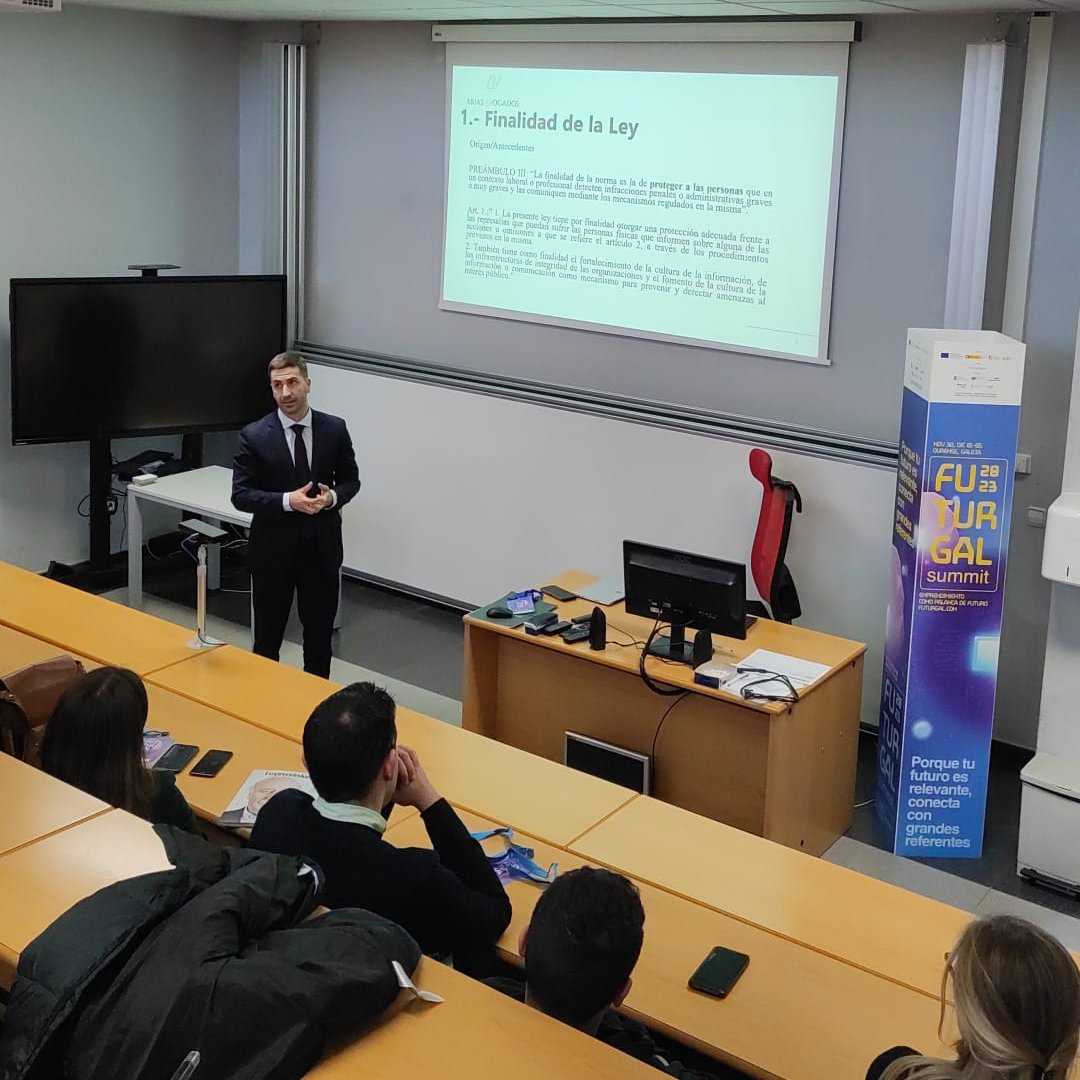 💬 Taller sobre Sistema de Información Interno, SII: Ley 2/2023.

🗣️<a href="/Roman_Arias/">Roman Arias</a>, socio y abogado en <a href="/AriasAvogados/">Arias Avogados</a>