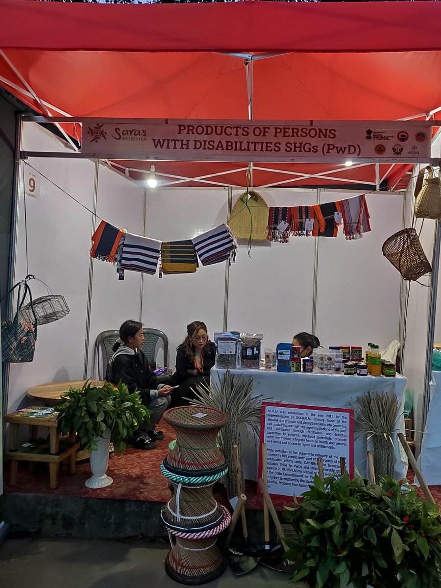 Regional SARAS fair (Dec.1-10) at Kisama, Nagaland. Handicrafts, processed food stuff, handloom products, utilities and many more available at Amphitheater. Participants from districts of Nagaland and NE states @mygovnagaland @day_nrlm @nagalandtourism #shgs #supportlocal