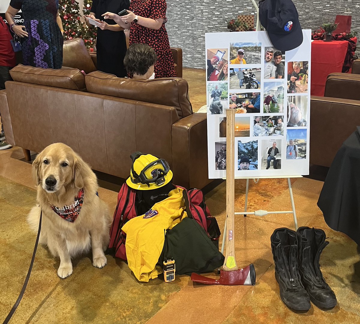 It was an honor to attend the Celebration of Life for Chief John P. Norris a fire chief who passed away serving the community. His wife has been a leader to our Comfort Dogs since the Santa Fe shooting. Thank  you John for your service.🐾❤️🎚