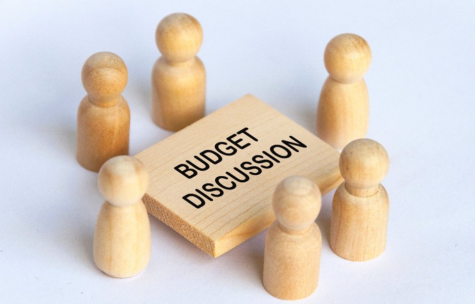LaChambreBE's tweet image. Propositions #Budget2024 pour #LaChambre &amp;amp; dotations aux partis politiques et comptes 2022, ajustements #Budget2023 et propositions #Budget2024 des institutions bénéficiant d’une dotation en débat en com #Comptabilité &amp;gt; tinyurl.com/nfttrnsy Live ⏩ tinyurl.com/5yafwx68