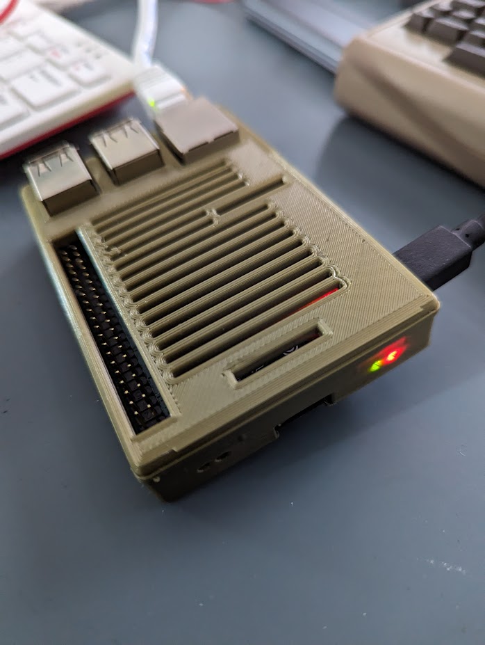 Someunknownname's tweet image. Quick Pi3 Case for my PiHole, i managed to knock the printer causing a layer shift but it still works fine.
#raspberrypi
#pi3
#3dprinting
#printtheworld3d🌎
#ender3v2
#pihole