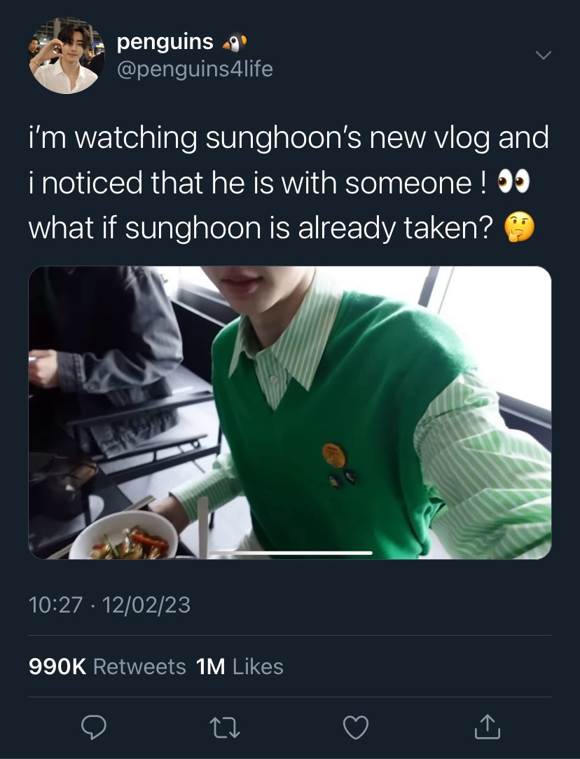 kungyazlove's tweet photo. lowkey 
  — few tweets #sunsun au

where in sn, sh’s bff lowkey appeared on sh’s vlog and his fans started to make things up and even suspect that sh is in a relationship. https://t.co/4YGSL6jchV