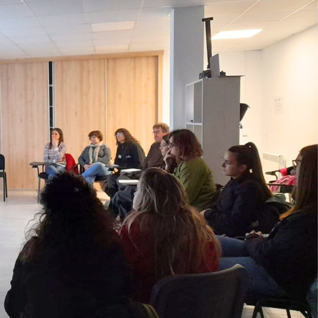 ataditeruel's tweet photo. Un grupo de trabajadores de #ATADI ha asistido hoy a una #formación sobre #deporteadaptado para personas con #discapacidadintelectual. La formación se ha desarrollado en Andorra, a cargo de @SpecialAragon y financiada por @DPTeruel. https://t.co/InQyOJ51TD