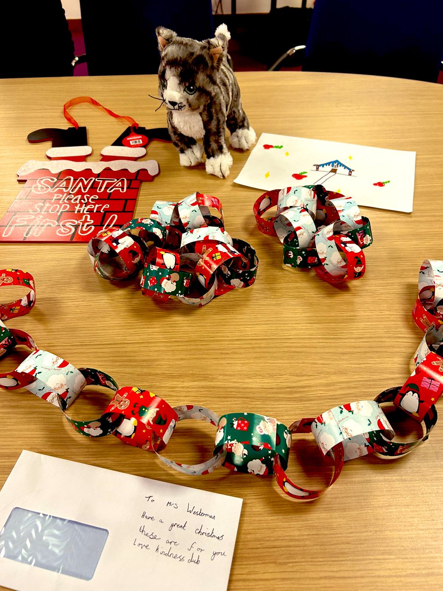 Today in Kindness Club, we worked together to make something festive for Mrs Westerman’s room. We talked about the Ellie in the book and then all the different ways we can help others in our school. #bekind #teamwork <a href="/DoncasterYAS/">Doncaster Young Advisors</a>