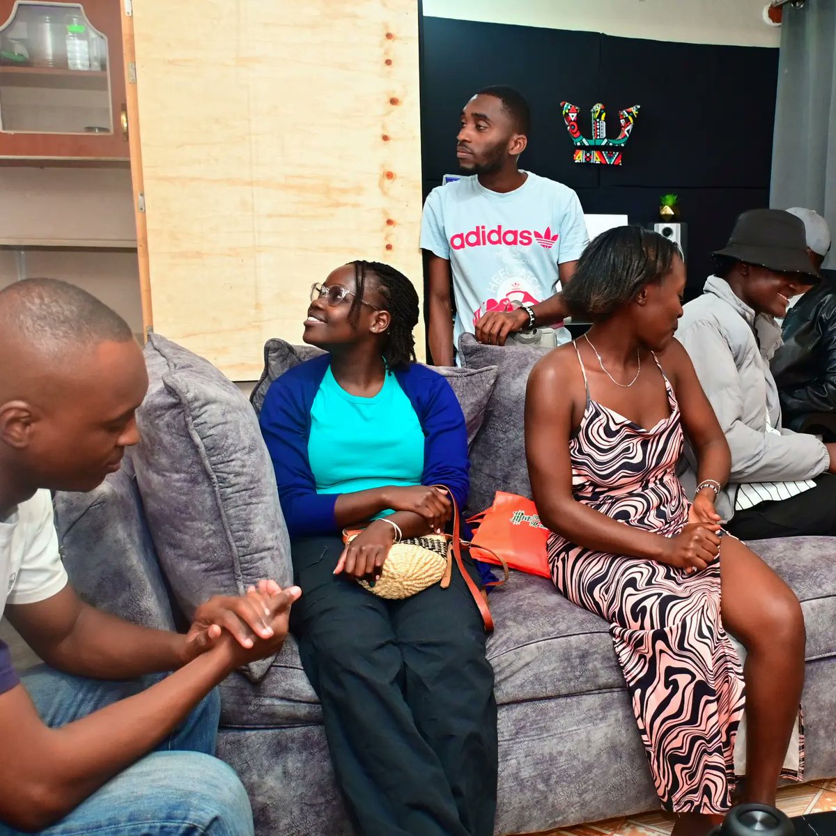 tylomil's tweet photo. A.T.O.M.S Ep listening Party was amazing.🍾🎉
Thank you fam for pulling up and Supporting. 🙏
https://t.co/Xg2PLx1Xvr
Keep Supporting guys. 💯💪
#talians
#atomsEp https://t.co/GGLnegY73l