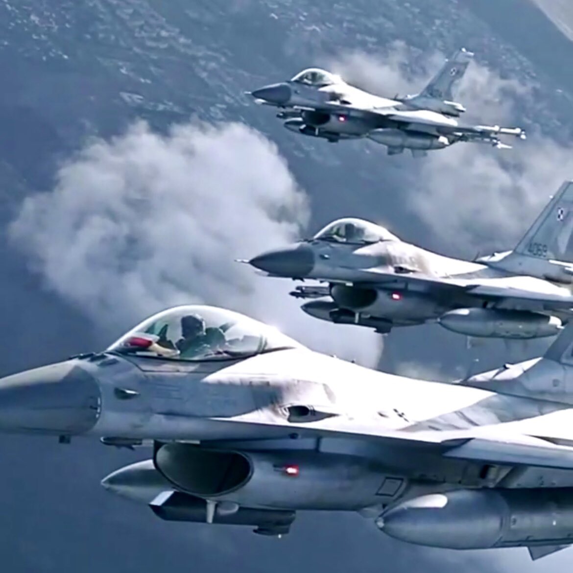 Airforce (@airforc_) on Twitter photo 