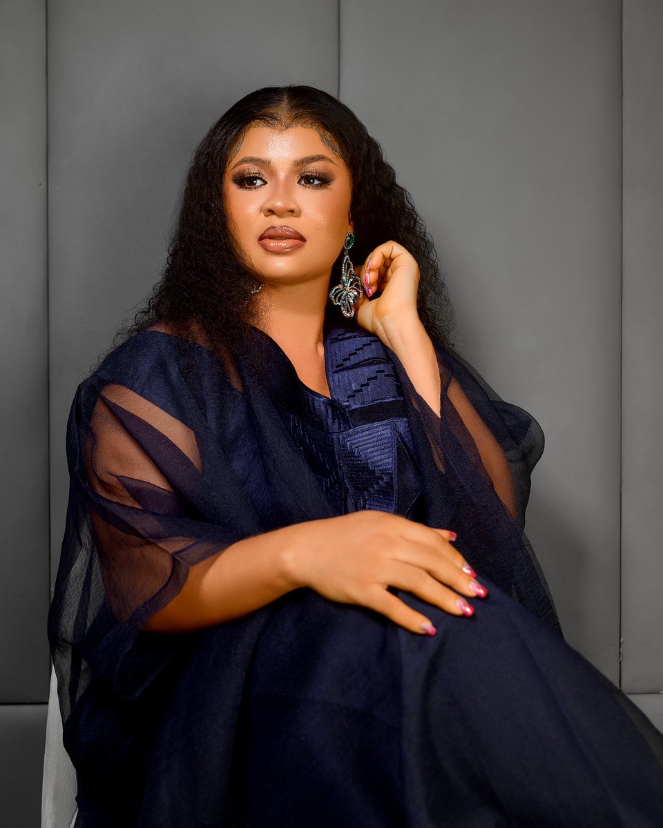 LiquoroseAfije_'s tweet photo. It’s my Big OYINBO ‘s birthday 🥳 🎂 https://t.co/izy1LdXTZs