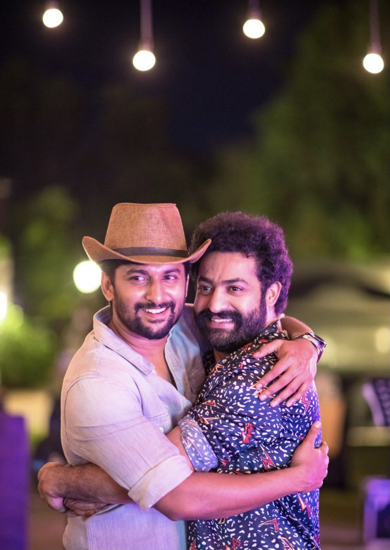 worldNTRfans's tweet photo. Shared by @NameisNani Garu 👌🏻👌🏻

@tarak9999 #ManOfMassesNTR 

Thank you Nani Garu for the lovely pic 😍 https://t.co/9uH26uL91d