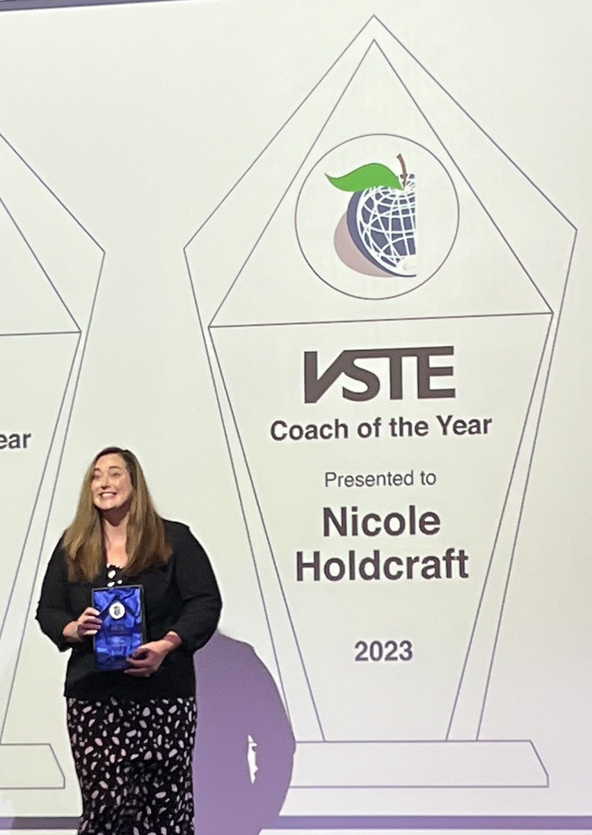 Charlie Hinsch tweet media