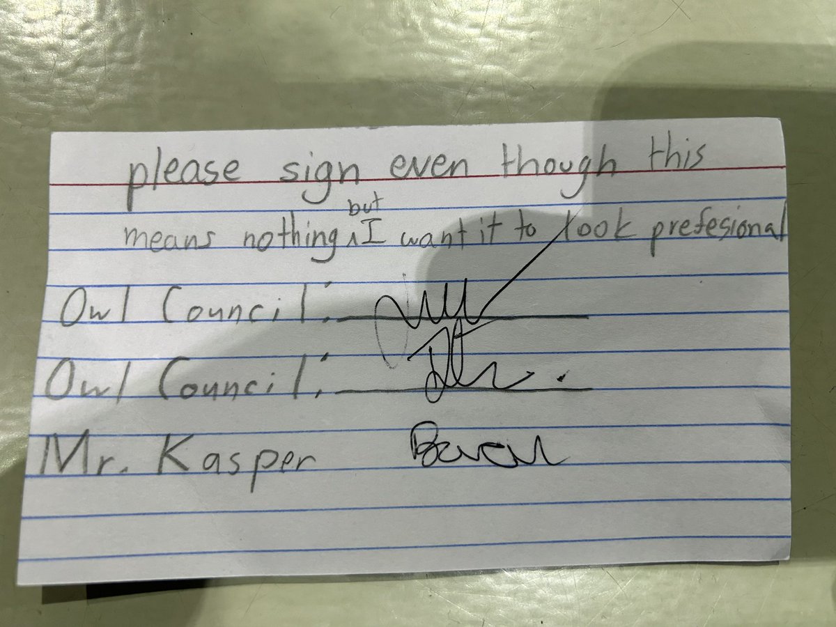 #Tashschool Elementary students recycled 78kgs of their waste paper and raised money for the Elementary Student Council. <a href="/billkralovec/">Bill Kralovec</a> <a href="/DohaDerek/">Derek Nelson</a> <a href="/tamsinttate/">Tamsin</a>