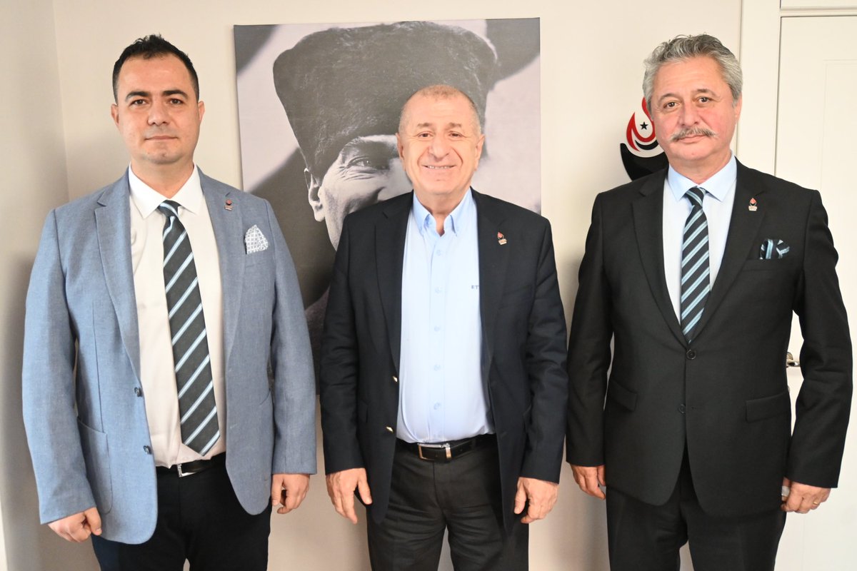 Osmaniye belediye başkan adayımız Sanayici Ahmet Atakan Ertuğ beyi takdim ederim. Osmaniye il başkanımız Mehmet Oğuz Kara bey ile ziyaretime geldiler. Osmaniye’de Zafer vakti. <a href="/zaferpartisi/">Zafer Partisi</a>