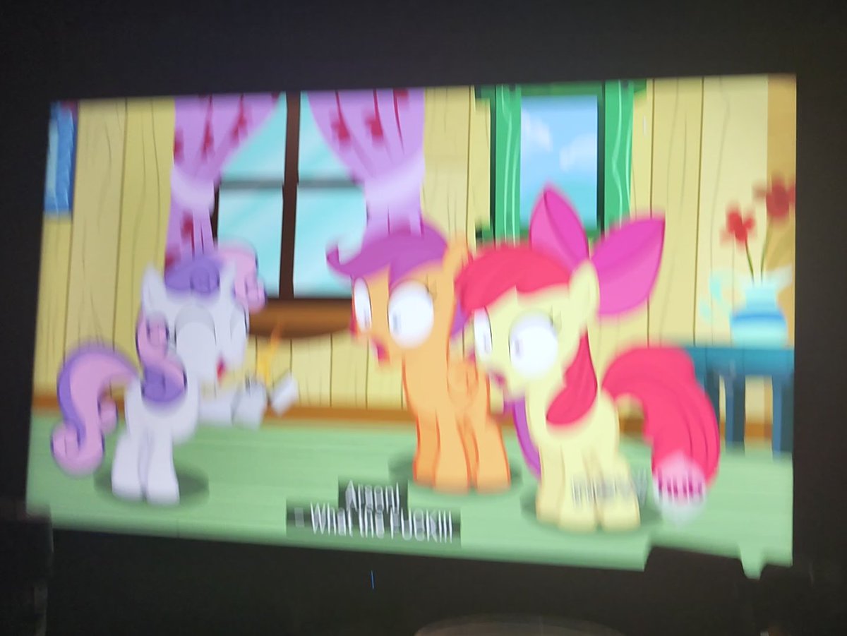Was researching S3 and the CMCs were more chaotic than I remember. What the fuck!!!

#mlp #mylittlepony