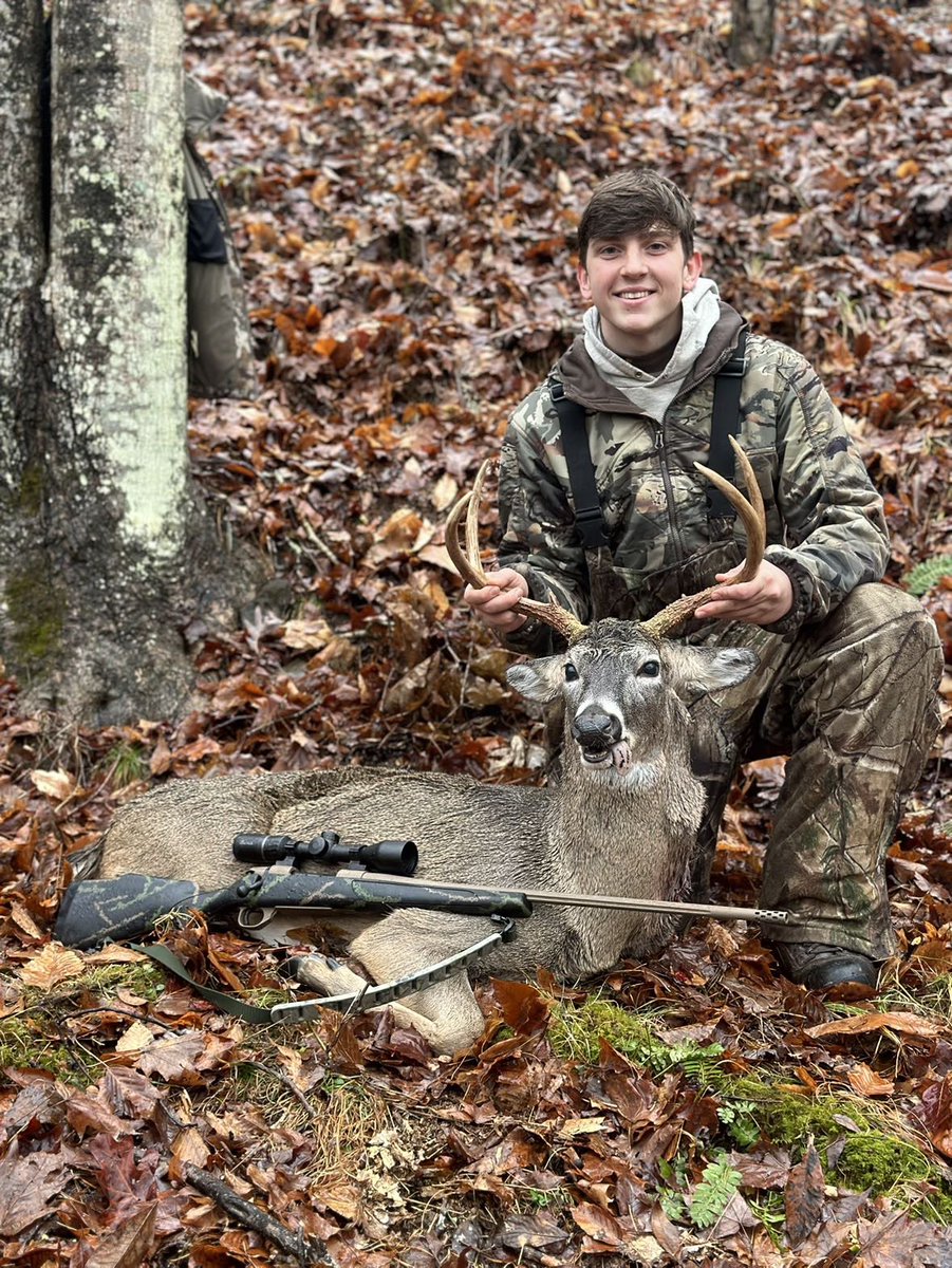 Ethan Rosenau tweet media