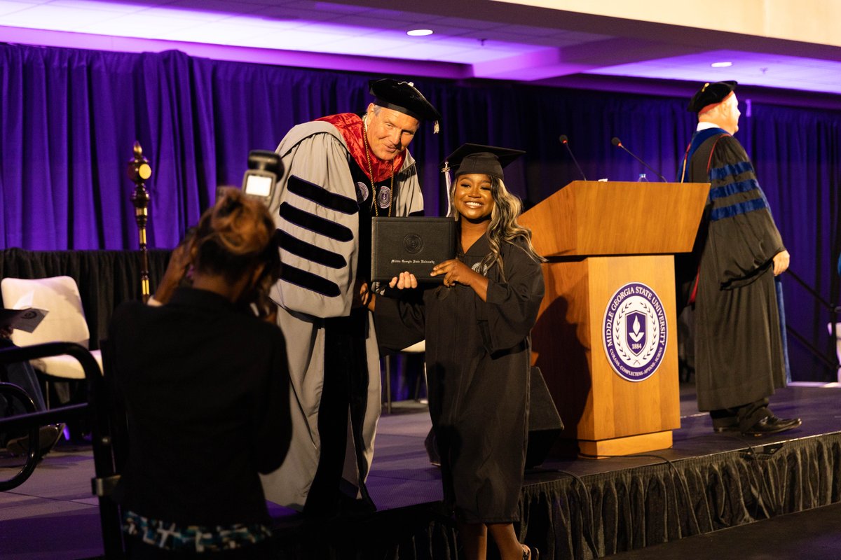 MGAstateU's tweet photo. π It's the most wonderful time of the year - commencement time! About 810 students are candidates for graduation at #MGA's fall 2023 commencement ceremonies on December 6-7. #MGAGrad #Knighted23
π: https://t.co/xkhaL0uTIe https://t.co/kWzlm6CE6n