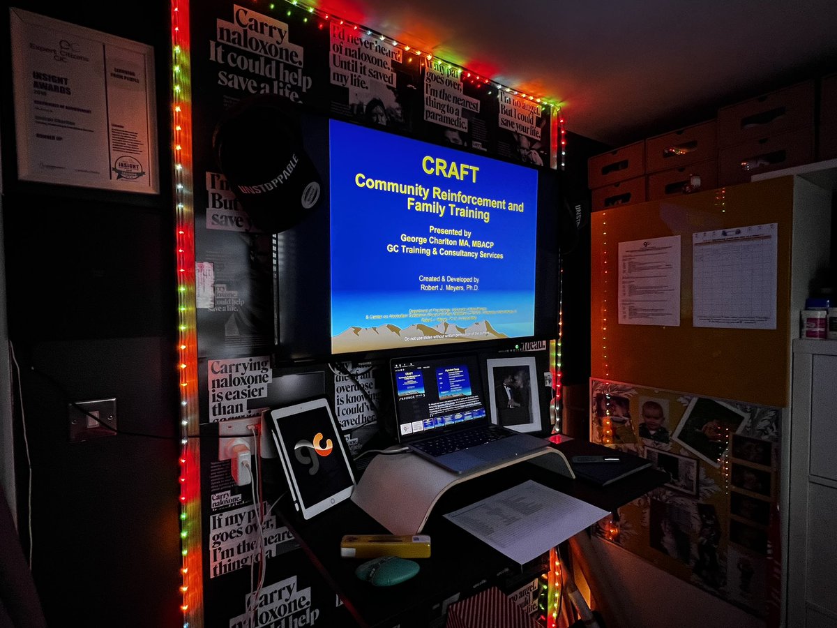 GBMC73's tweet image. 🤓 Its on 🔥 #MissionControl
set up &amp;amp; ready for 3 awesome days of #CRAFT #Prac #Training with colleagues from @southayradp @RiverGardenAyr @Liber8888 @WeAreWithYou @southayrshire @PhoenixFutures1 @ScotFamADrugs #IFDAS #Verve 🥰

👉🏻 Ya all gonna be #CraftDaft by #Friday ✅ #LetsGo