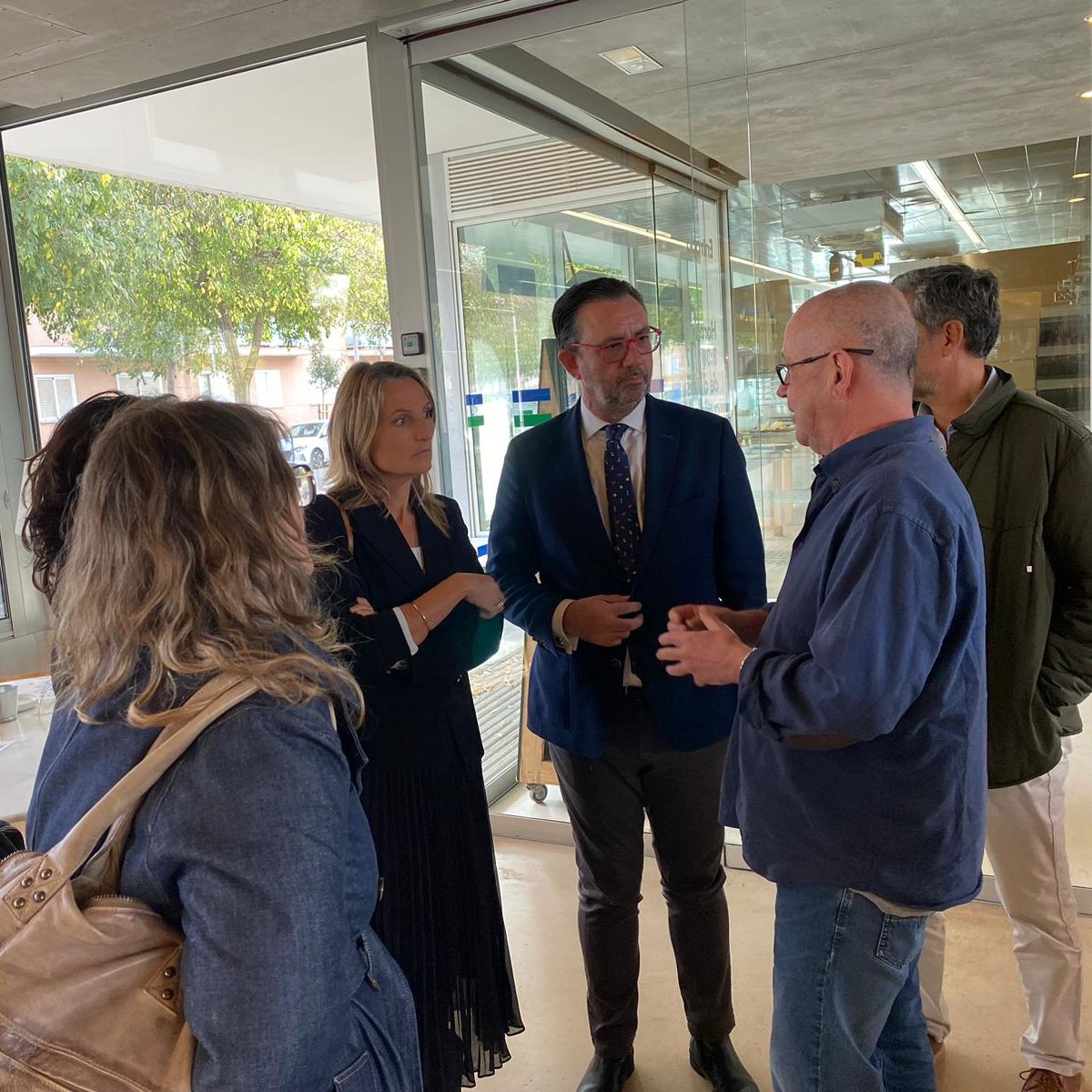 📚 Fomentar la formació per fer créixer les capacitacions professionals és clau per donar impuls i estabilitat a l'ocupació a les #Balears.

👨‍🍳 Visitam <a href="/EsmentEscola/">EsmentEscola</a>, un espai educatiu que imparteix #CertificatsdeProfessionalitat en restauració o cuina per a persones desocupades.