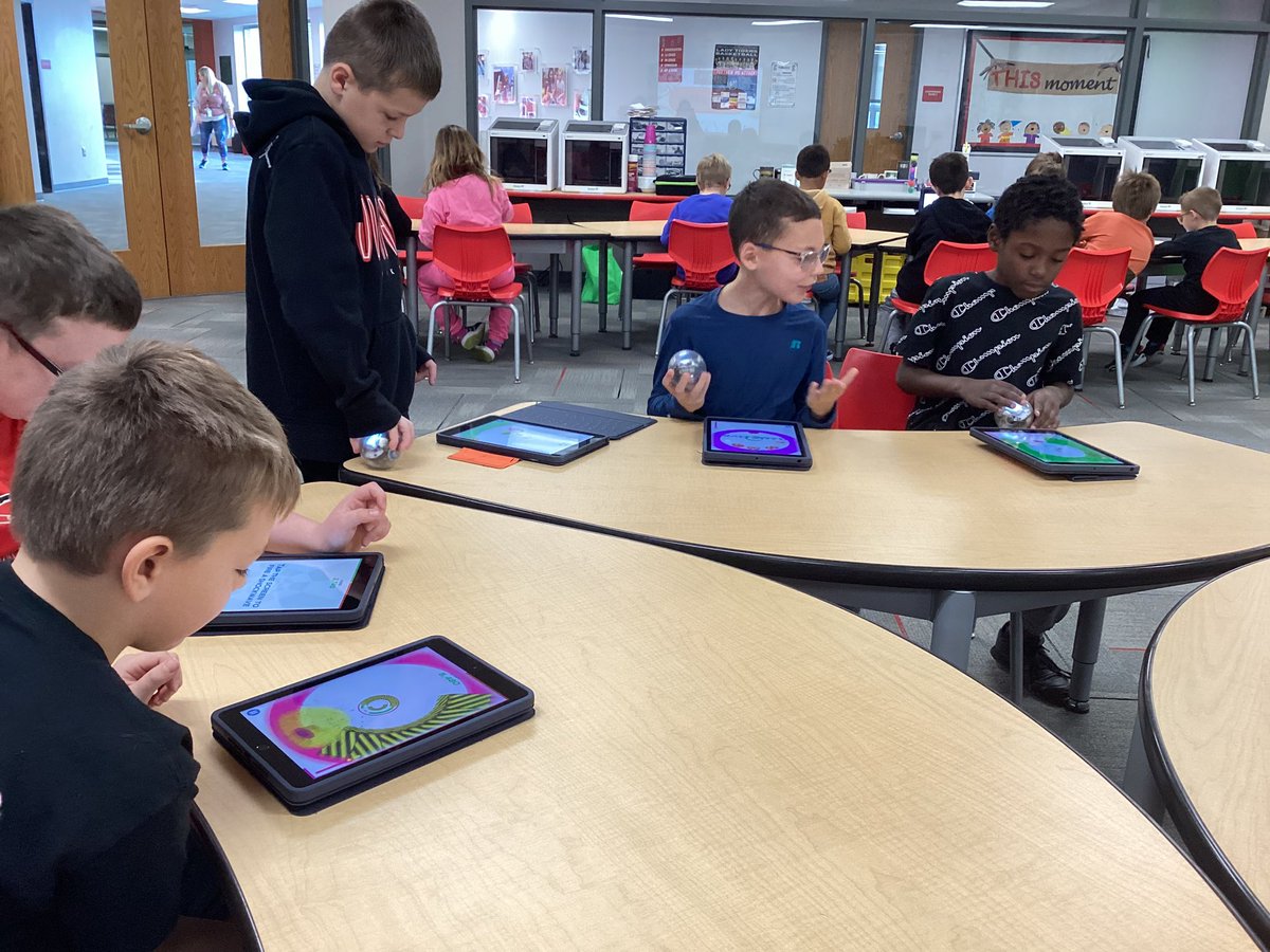 BHES_tech's tweet photo. After completing our unit with @SpheroEdu students are having fun enjoying some games that they can control via the Sphero Bolt. https://t.co/275hUCN5AX