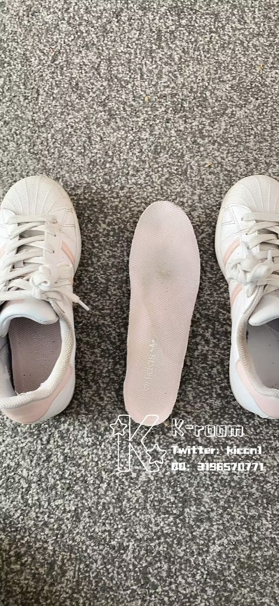 kiccn1's tweet photo. 这是第二次玩了，拿出来鞋垫还能看出来上次用过的痕迹 https://t.co/KhvTJdVMxD