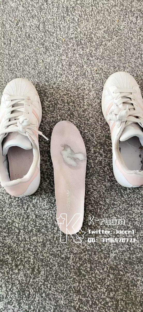 kiccn1's tweet photo. 这是第二次玩了，拿出来鞋垫还能看出来上次用过的痕迹 https://t.co/KhvTJdVMxD