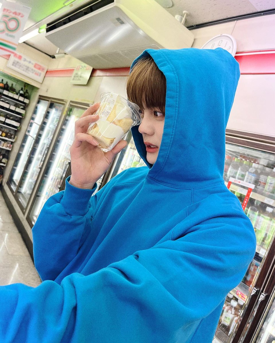 다 사줄게 얼마든지 골라봐