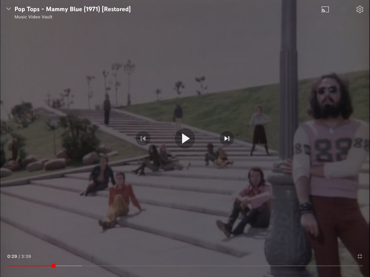 davidmaurits's tweet image. Hola a todos, ¿sabéis qué localizaciones se utilizaron para este vídeoclip, grabado en Madrid en 1971? Sólo he encontrado la plaza de español. Te estaría muy agradecido. #madrid #esmadrid #lostoppops #mamyblue #tourismmadrid 

youtu.be/HKp9e1_YsWk?si…