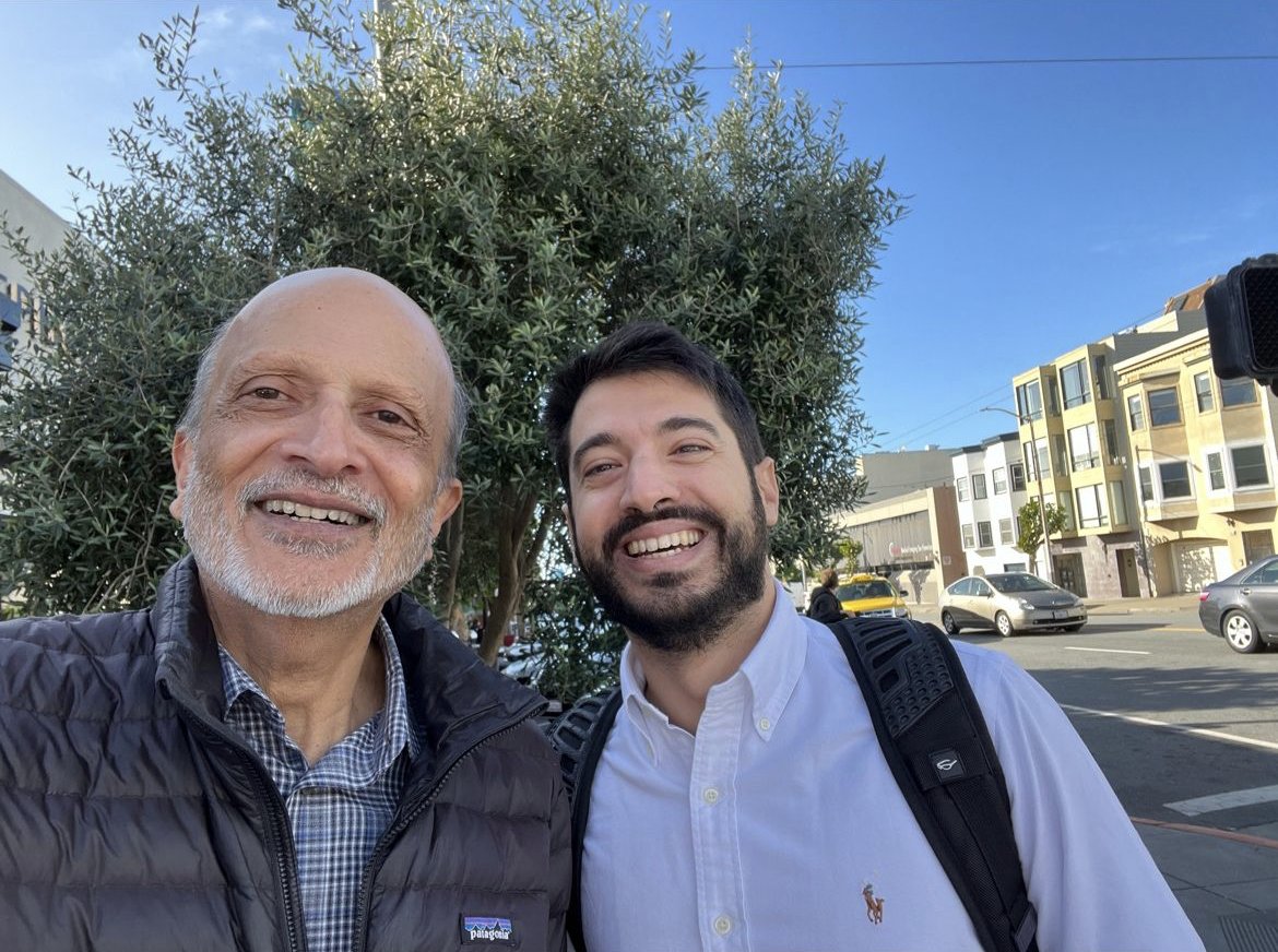 Delighted to share that our MD, @ParaschosThanos, recently had a meeting with MR Rangaswami, founder of @IndiasporaForum, in San Francisco. This encounter is a significant step in Startup Greece's ongoing efforts to strengthen international collaborations of the two nations.