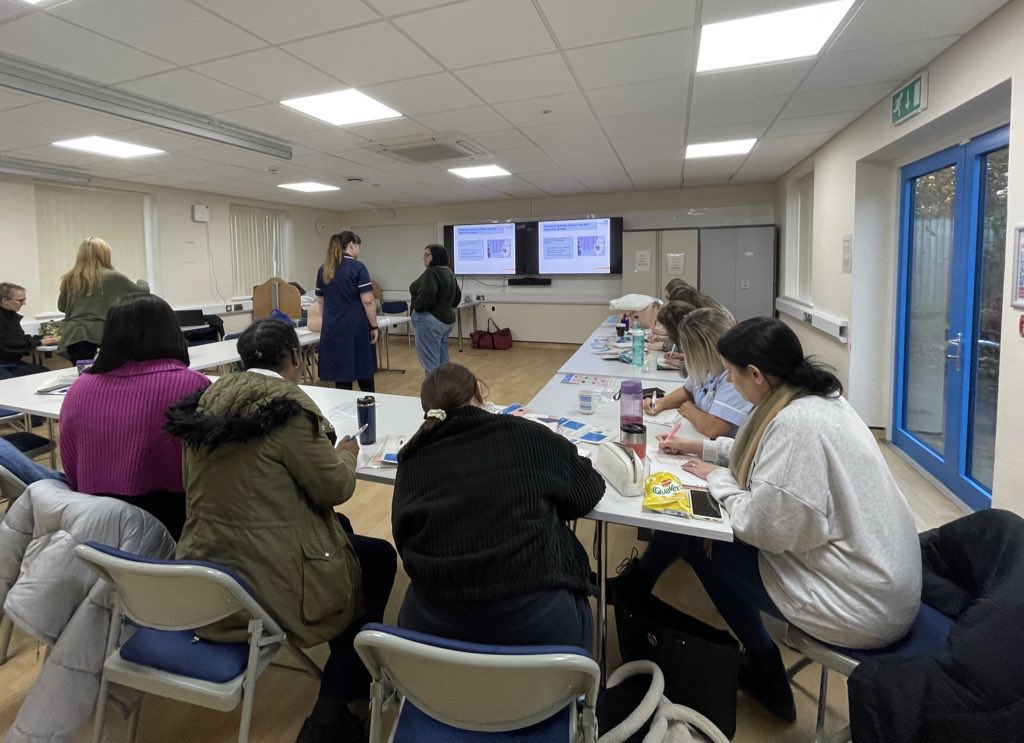 A great turn out on Friday for our Learning Hub session on Bowel Care 📚✏️

Thank you to our Subject Matter Experts and those who attended