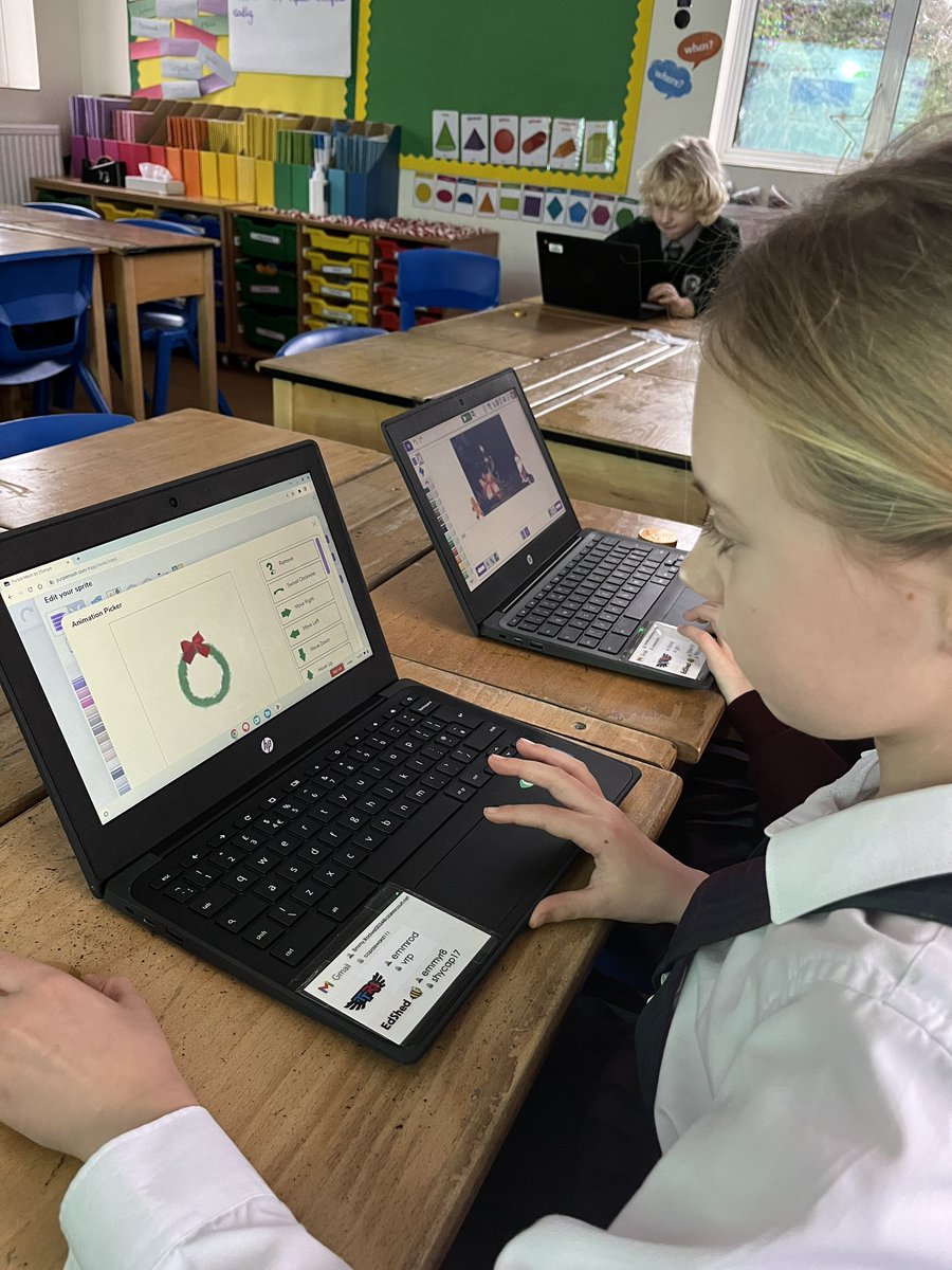 CCJuniorY3's tweet photo. #CCJYear3 have been creating some animated Christmas cards using @purpleMash. Christmas is coming! #CCCreative #CCThrive https://t.co/tm1m3zRVcr
