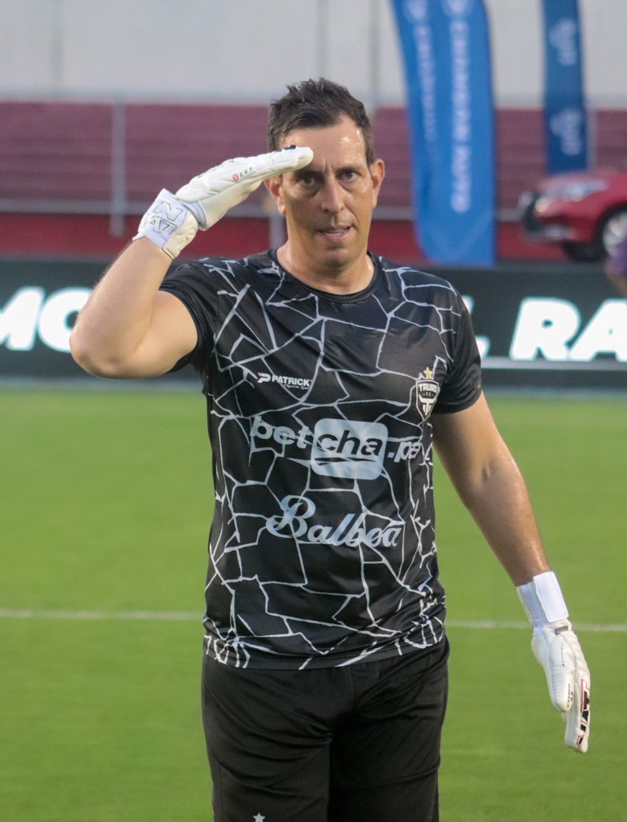 Carlos Gutierrez D (@gutikeeper) on Twitter photo 