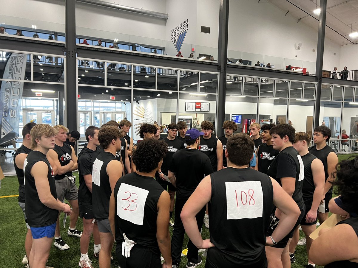 WiredAxcess's tweet photo. LB Dedicated to continue to grow with lots of upside #Uncommitted @SCNorthFootball #IsaiahSanchez again showing up and showing growth. Recognized him back in April. 

@PrepRedzoneNE x @PrepRedzoneIA #StockUpShowcase #przstockupiane #NEBPreps #IOWAPreps #BeSeen @IWSportsPlex https://t.co/8iXhHKypoD