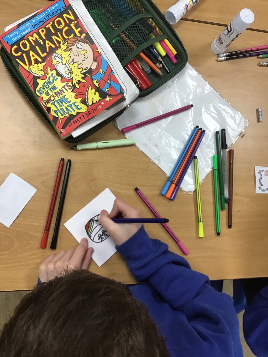 EhYear5's tweet photo. Year 5 have been learning about loneliness especially at this time of year and have created some special cards for the special residents of our local care home! Spreading Christmas cheer ! https://t.co/3zsndiovMZ