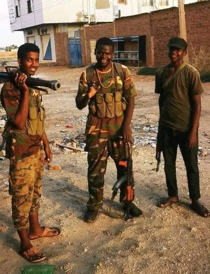 <a href="/wdalbehair/">ود البحير</a> رجال صدقوا ما عاهدوا الله عليه...
ربنا يحفظهم ويسدد خطاهم