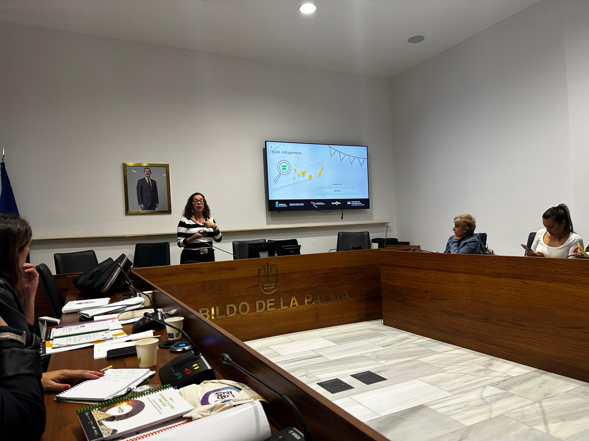 ✅Hoy en📌La Palma debatiendo y reflexionando sobre el Patrimonio Cultural Inmaterial #PCI de Canarias.