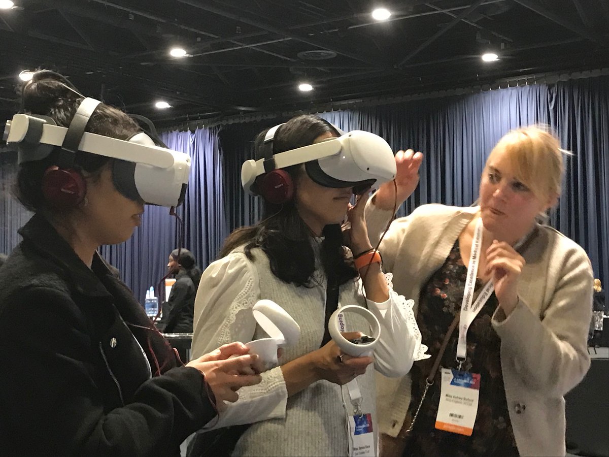 @DEMEC23 the #VR is proving popular. Created to support #enhanceeoe for @EOE_Foundation it is going to be available for all foundation doctors on the learning hub. Come and drop in #demec