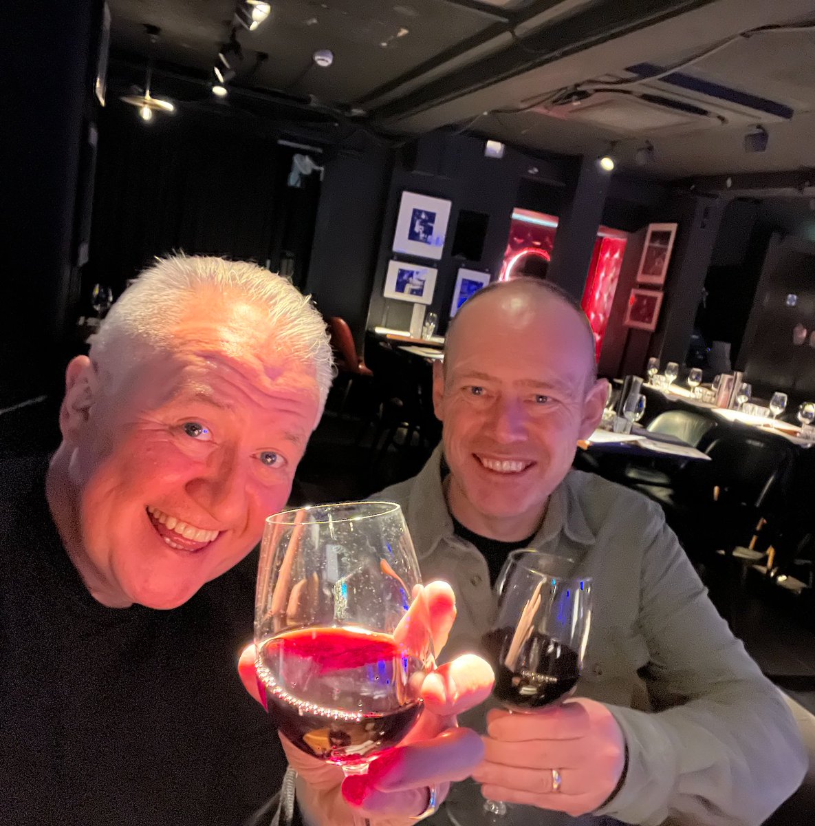 Andrew Sumner (@sumnarr) on Twitter photo Merrily easing my way into the festive season with my old pal Barton. As usual, the opening night of our annual December tour was accompanied by the charismatic virtuosos of <a href="/jazzatthemovies/">Jazz At The Movies</a>, delivering their high-octane aural kaleidoscope of feelgood yuletide classics
🎹🥁🎤🎅🏻 Merrily easing my way into the festive season with my old pal Barton. As usual, the opening night of our annual December tour was accompanied by the charismatic virtuosos of <a href="/jazzatthemovies/">Jazz At The Movies</a>, delivering their high-octane aural kaleidoscope of feelgood yuletide classics
🎹🥁🎤🎅🏻