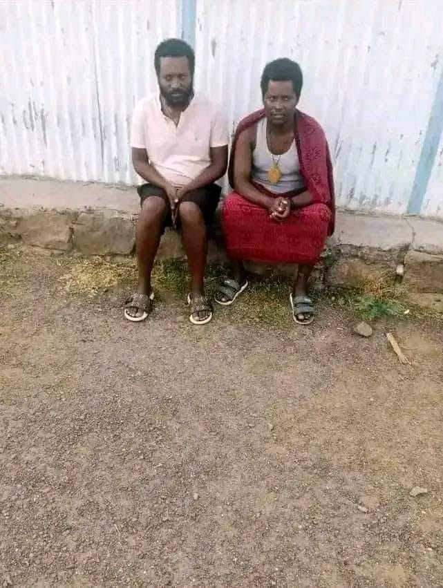 AbrarSuleiman's tweet photo. ጽናት በየመስኩ!

የተከበሩ አቶ ክርስቲያን ታደለ እና የተከበሩ አቶ ዮሐንስ ቧያለው ለሚሊዮኖች ህዝብ አላማ በመቆማቸው ታሰሩ፤ እንደ ደመቀ መኮንን ወይም ዳንኤል ክብረት ውታፍ ነቃይ አለመሆናቸው እራሱ ታሪክ ሰርተዋል!

እውነት ነጻ ያወጣል! https://t.co/IGHFRJ6hq7