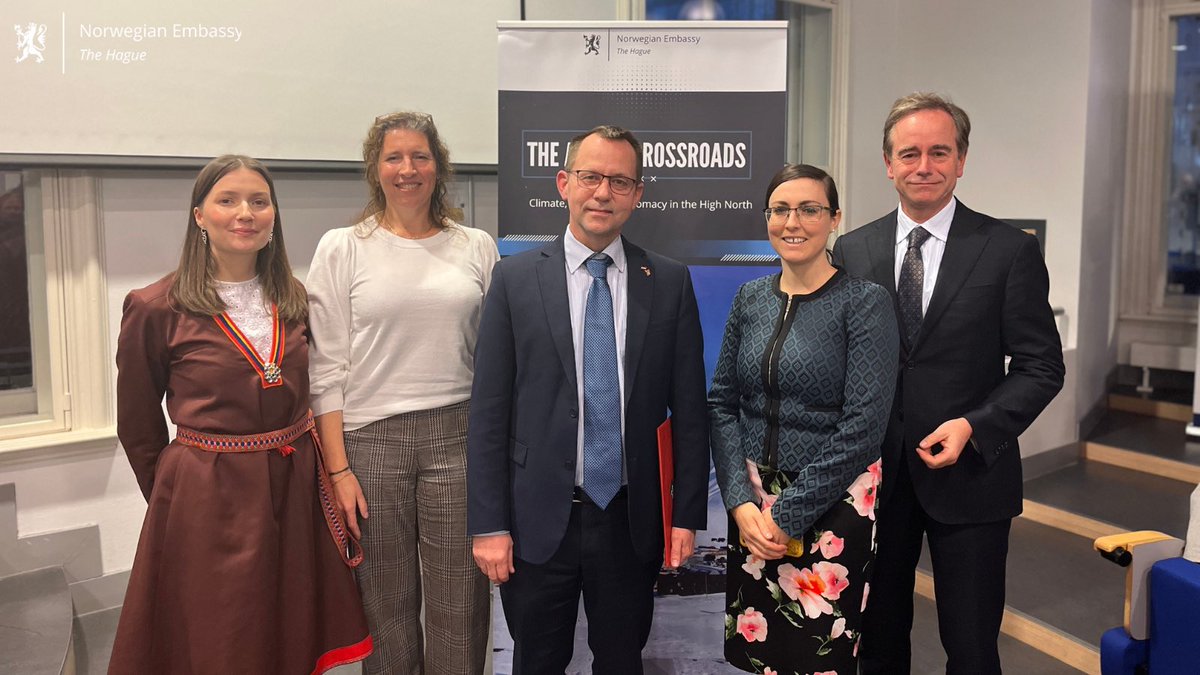 NorwayTheHague's tweet photo. The Arctic Panel last Thursday's on Climate, Culture &amp; Diplomacy was a great success! 

Thanks to @UniLeiden, speakers, attendees, and organisers for engaging in important conversations shaping our understanding and approach to Arctic affairs!

#ArcticCrossroads 🌍🤝 https://t.co/vRohYDTYIm