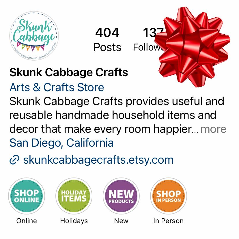 All I want for Christmas is… for you to share my Instagram profile with a friend! buff.ly/40ZTfCE Thank you for helping people find me 🥰 #SkunkCabbageCrafts #sharemyprofile #thankyou #spreadtheword #shopsmall #supportsmallbusiness