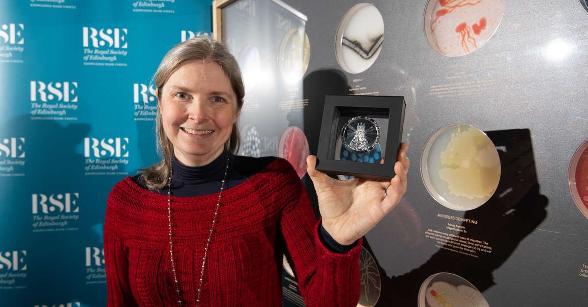 Congratulations to Prof Nicola Stanley-Wall (@bacteriacities) of @UoDLifeSciences who has been awarded the Senior Public Engagement Medal by @RoyalSocEd for sharing her knowledge with local school children 🥇 Read more about her work 👉 buff.ly/47HTLHG