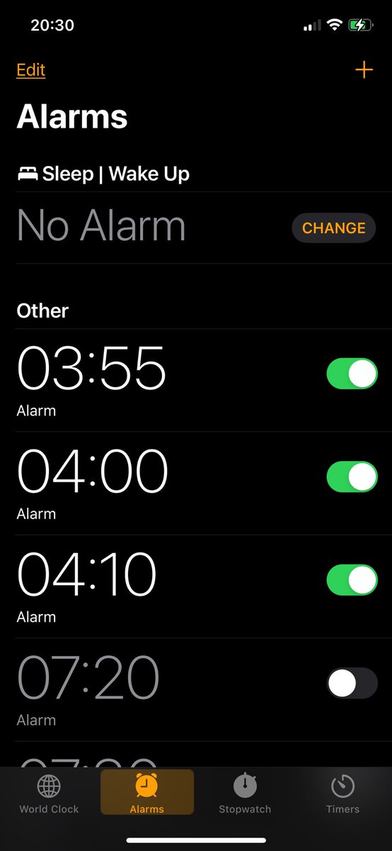 The joy of a 6am flight 😭😭