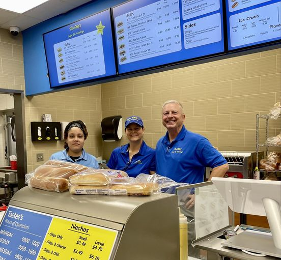 TeamRedstone's tweet photo. •Stop by Tastee’s for the grand opening! Open Monday through Friday 0900-1600. Meet owners Steve and Jessica while getting lunch! https://t.co/w4tvDZMNZn